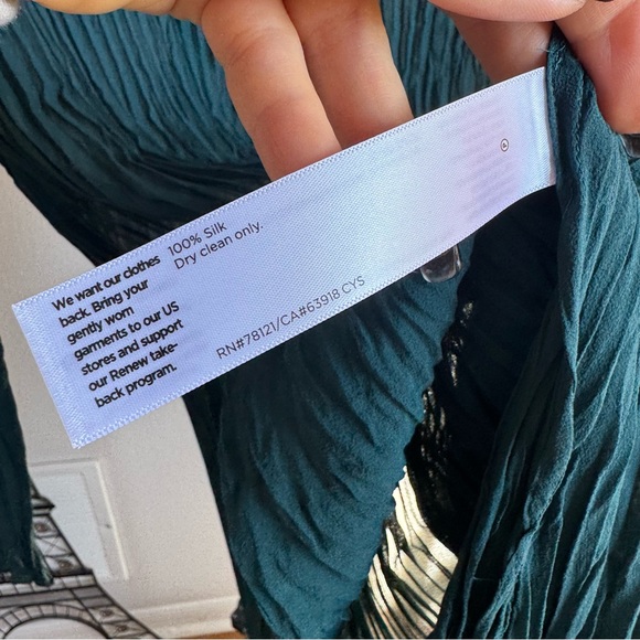 NWT EILEEN FISHER Crinkled Sheer Silk Georgette Bateau Neck Long Top Sz L - Picture 10 of 11